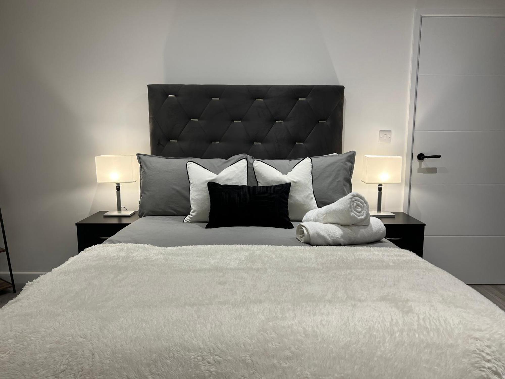 The Seven Aparthotel